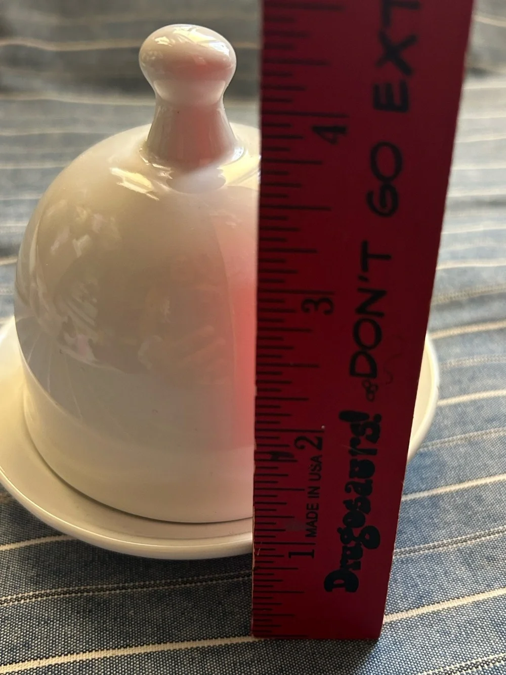Ceramic Small Butter Dish With Lid Kitchen Servewear *Has Flaw